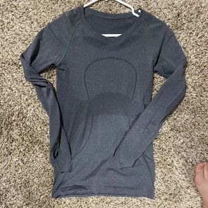 Lululemon swiftly tech long sleeve